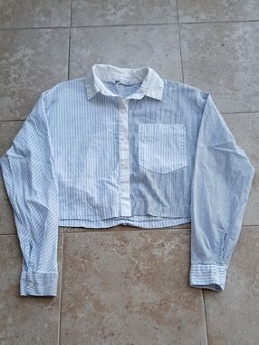 SO White Collar Striped Button Down Midriff Shirt